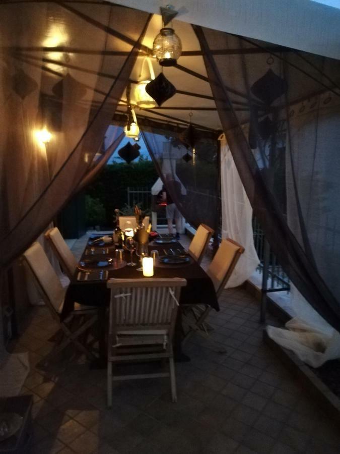 מלון סנדרה Garda House מראה חיצוני תמונה