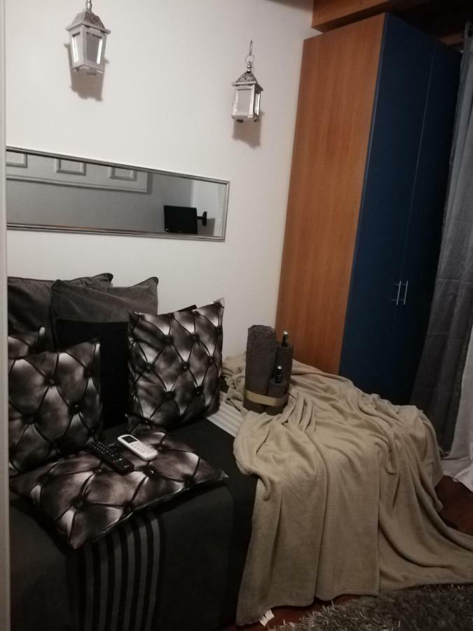 מלון סנדרה Garda House מראה חיצוני תמונה