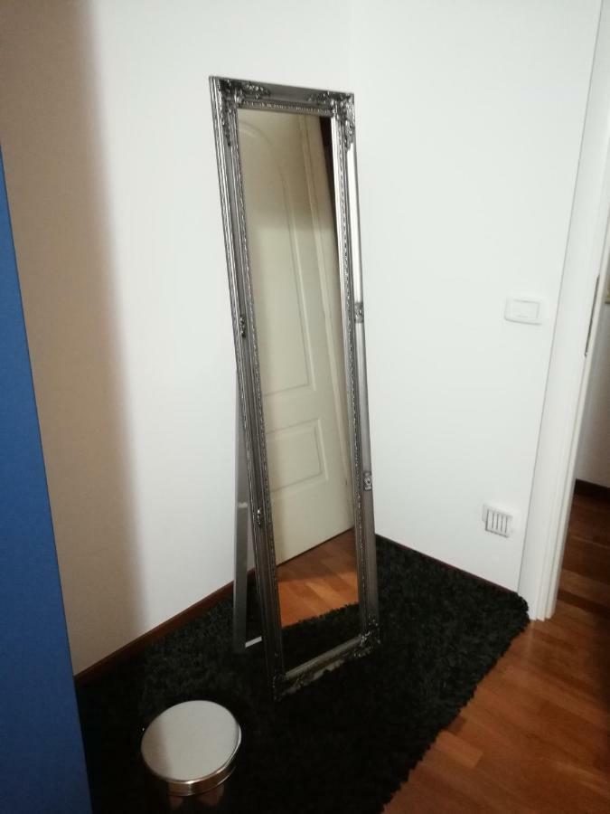 מלון סנדרה Garda House מראה חיצוני תמונה